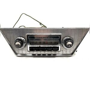 1961 Studebaker Lark Radio - Model 1552192 Untested